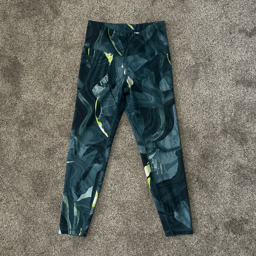 🌻3 for $13🌻 Old Navy | Green Elevate Workout Legging with Pockets Size Medium